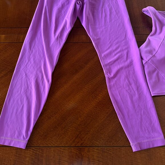 Lululemon Purple Leggings & Tank Set Size 8 Top 8 Pants 8 Workout Yoga - Picture 7 of 7